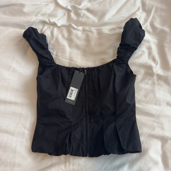 NWT Lioness Almost Famous Top Onyx Black Women’s Size M - Picture 4 of 5